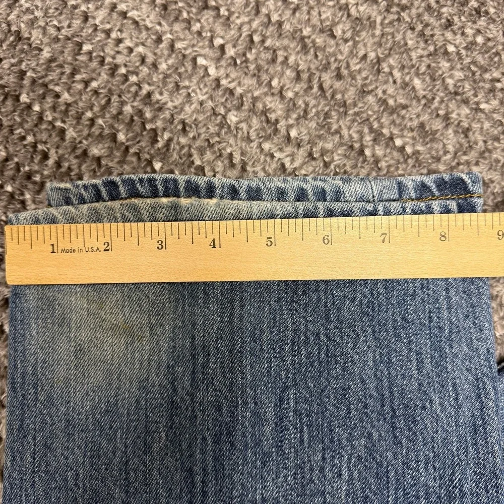 Levis 501 Mens Jeans 33x32 Straight Fit Button Fly Medium‎ Wash Denim